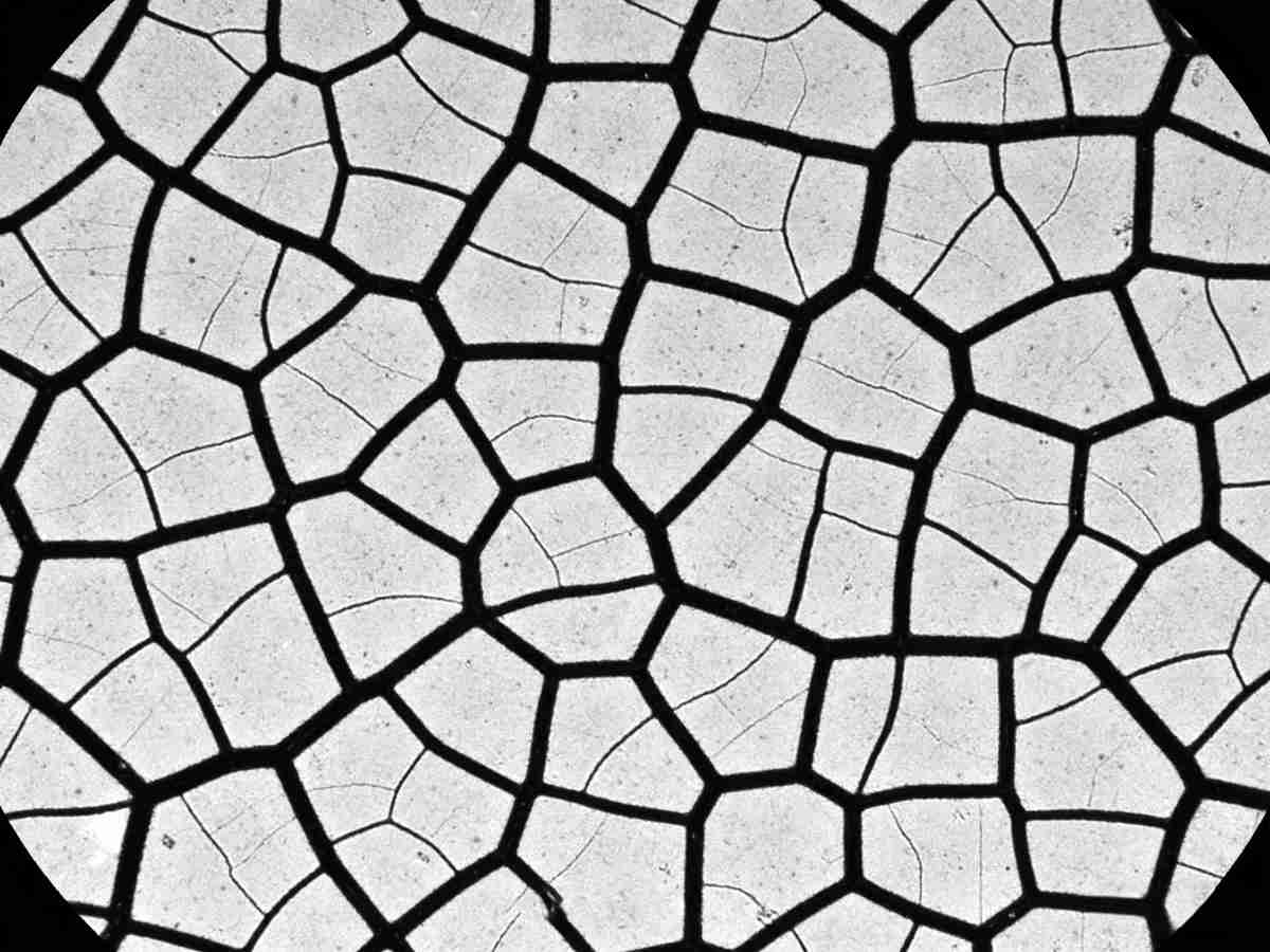 니켈 합금 소재를 구매할 때 확인해야 할 사항은 무엇인가요?